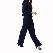 Carica l'immagine nel visualizzatore di Gallery, Tensione in completo crepe giacca sfiancata più pantalone palazzo elastico retro Art 26C4524