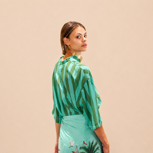 Carica l'immagine nel visualizzatore di Gallery, Tensione in camicia over rigata 78% cotone 22% seta Art 40008
