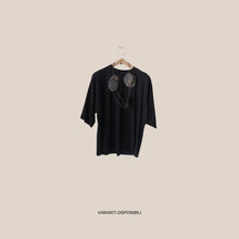 Carica l'immagine nel visualizzatore di Gallery, Philia Loft t-shirt over con collana 94% cotone Art R03L0349
