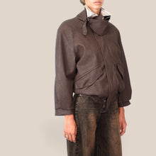 Carica l'immagine nel visualizzatore di Gallery, Haveone bomber spalline imbottite Art KVS-R061
