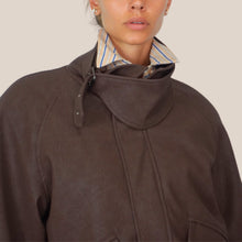 Carica l'immagine nel visualizzatore di Gallery, Haveone bomber spalline imbottite Art KVS-R061
