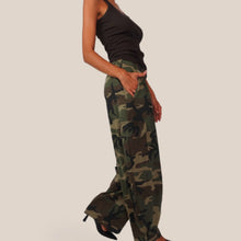 Carica l'immagine nel visualizzatore di Gallery, Tensione in cargo camouflage pinces 97% cotone Art 37686
