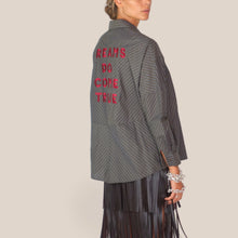Carica l'immagine nel visualizzatore di Gallery, Vicolo camicia over rigata scritta schiena 100% cotone Art RAC0285
