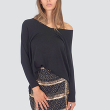 Carica l&#39;immagine nel visualizzatore di Gallery, Tensione in maglia over scollo V sia davanti che retro 50% viscosa Art IRC1950
