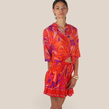 Carica l'immagine nel visualizzatore di Gallery, Tensione in camicia over stampa fantasia mussola 100% cotone Art PE260541
