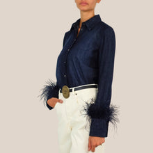 Carica l'immagine nel visualizzatore di Gallery, Tensione in camicia denim piume 100% cotone Art W26C632
