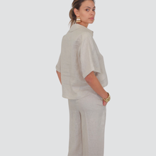 Carica l&#39;immagine nel visualizzatore di Gallery, Tensione in pantalone gamba ampia con cintura 100% lino Art 25P7724
