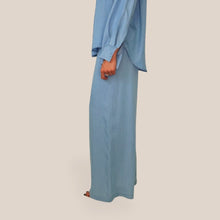 Carica l'immagine nel visualizzatore di Gallery, Tensione in pantalone palazzo elastico vita 100% tencel leggero Art PE260188 ( camicia PE260153 )
