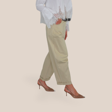 Carica l'immagine nel visualizzatore di Gallery, Vicolo pantalone baloon con cintura 100% cotone Art TAB1484

