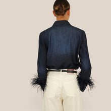 Carica l'immagine nel visualizzatore di Gallery, Tensione in camicia denim piume 100% cotone Art W26C632
