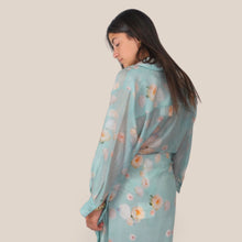 Carica l'immagine nel visualizzatore di Gallery, Tensione in camicia over stampa fiore 85% lyocell Art PE260596
