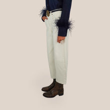 Carica l'immagine nel visualizzatore di Gallery, Tensione in pantalone gamba ampia con cintura 97% cotone Art W26P230
