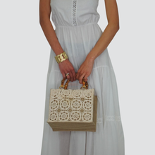 Carica l&#39;immagine nel visualizzatore di Gallery, Susy mix borsa canvas crochet Art 508B
