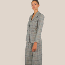 Carica l'immagine nel visualizzatore di Gallery, Tensione in blazer scozzese foderata Art 27B6306 ( pantalone Art 27P6375 )
