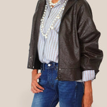 Carica l'immagine nel visualizzatore di Gallery, Haveone camicia over riga moro 100% cotone Art CNO-R034
