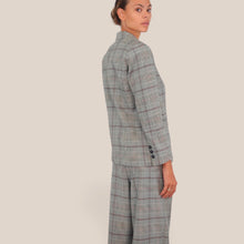 Carica l'immagine nel visualizzatore di Gallery, Tensione in blazer scozzese foderata Art 27B6306 ( pantalone Art 27P6375 )
