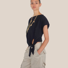 Carica l'immagine nel visualizzatore di Gallery, Vicolo t-shirt over nodo laterale 100% cotone Art UAB0350

