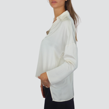 Carica l&#39;immagine nel visualizzatore di Gallery, Philia Loft blusa polo spacchetti laterali 100% viscosa Art W01G0051
