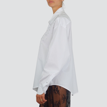 Carica l&#39;immagine nel visualizzatore di Gallery, Vicolo camicia over strass 100% cotone Art RF0136
