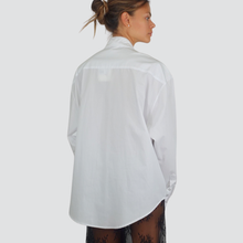 Carica l&#39;immagine nel visualizzatore di Gallery, Vicolo camicia over strass 100% cotone Art RF0136
