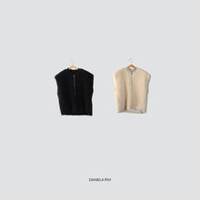 Carica l&#39;immagine nel visualizzatore di Gallery, Haveone gilet over foderato ricciolino con zip Art LN0-P033
