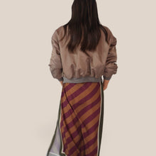 Carica l'immagine nel visualizzatore di Gallery, Haveone bomber tortora imbottito Art KNO-R046 ( nuovi arrivi )
