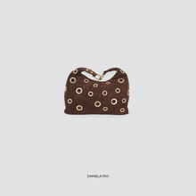 Carica l&#39;immagine nel visualizzatore di Gallery, Susy mix borsa mezza luna con borchie vera pelle con tracolla Art HUGINA
