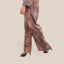 Carica l'immagine nel visualizzatore di Gallery, Vicolo pantalone palazzo fantasia elastico vita Art TAC0652
