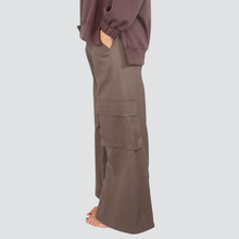 Carica l&#39;immagine nel visualizzatore di Gallery, Haveone cargo moro con elastico e coulisse 98% cotone Art PMA-P025
