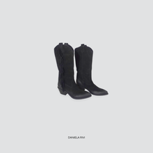 Carica l&#39;immagine nel visualizzatore di Gallery, Ovyè texano scamosciato con frange velour nero tacco 5 cm Art RG201
