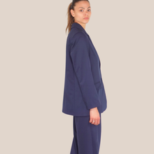 Carica l'immagine nel visualizzatore di Gallery, Kontatto blazer over logato 20% viscosa Art MN6001 ( pantalone Art MN6000 )
