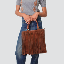 Carica l&#39;immagine nel visualizzatore di Gallery, Susy mix shopper con frange con tracolla vera pelle Art JUNGLEFRA
