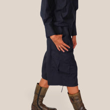 Carica l'immagine nel visualizzatore di Gallery, Vicolo bermuda blu notte gessato elastico vita Art TAC1281 ( camicia Art TAC1282 )
