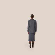 Carica l'immagine nel visualizzatore di Gallery, Vicolo gonna gessata spacco centrale Art TAC0470M ( blazer Art TAC0421 )
