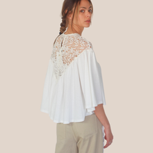 Carica l'immagine nel visualizzatore di Gallery, Philia Loft t-shirt over pizzo 100% cotone Art V02A0983
