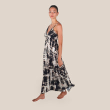 Carica l'immagine nel visualizzatore di Gallery, Haveone abito maxi coppe coulisse fantasia 100% viscosa Art AMA-Q265
