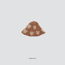 Carica l&#39;immagine nel visualizzatore di Gallery, Susy mix cappello pescatore cuore Art VHATT0881
