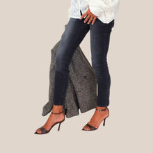 Carica l'immagine nel visualizzatore di Gallery, Haveone jeans ADELE skinny elasticizzato Art PFJ-R010

