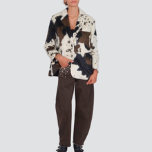Carica l&#39;immagine nel visualizzatore di Gallery, Tensione in jeans balloon con applicazione 100% cotone Art W25P217
