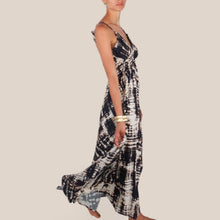 Carica l'immagine nel visualizzatore di Gallery, Haveone abito maxi coppe coulisse fantasia 100% viscosa Art AMA-Q265
