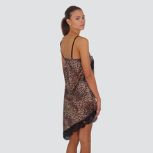 Carica l&#39;immagine nel visualizzatore di Gallery, Haveone abito sottoveste satin maculato con pizzo Art AMA-P045
