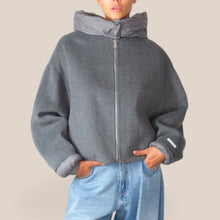 Carica l'immagine nel visualizzatore di Gallery, Haveone cappotto con cappuccio staccabile 50% lana Art KCT-R017
