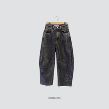 Carica l&#39;immagine nel visualizzatore di Gallery, Haveone jeans Wendy 100% cotone Art PFA-M210
