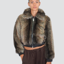 Carica l&#39;immagine nel visualizzatore di Gallery, Dixie bomber ecopelliccia con zip elastico fondo foderata Art V945Y029X
