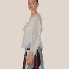 Carica l'immagine nel visualizzatore di Gallery, Dixie blusa monospalla burro con balze 70% viscosa 30% seta Art C207A021A
