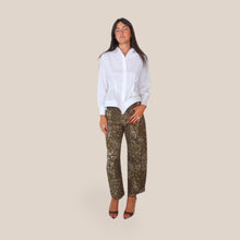 Carica l'immagine nel visualizzatore di Gallery, Tensione in pantalone stampa bandana 97% cotone Art W26P379
