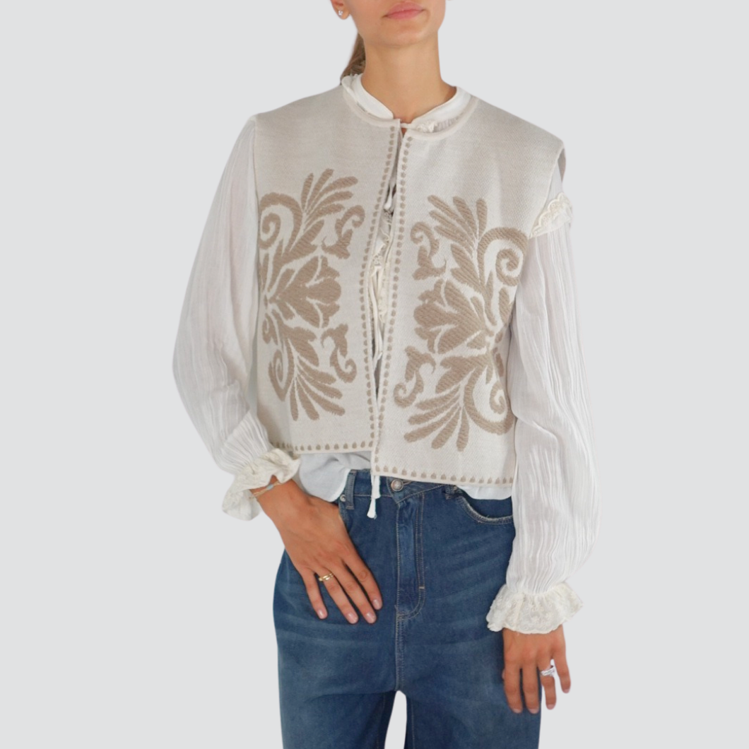Tensione in gilet con ricamo Art W5HMG35