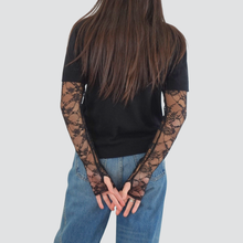 Carica l&#39;immagine nel visualizzatore di Gallery, Vicolo maglia over manica pizzo 40% viscosa 25% lana 5% cashmere Art 22199F
