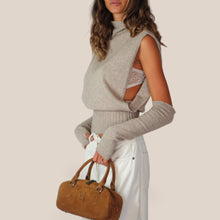 Carica l'immagine nel visualizzatore di Gallery, Maryley gilet collo cratere apertura laterale con manicotti 40% lana 30% viscosa 5% cashmere Art 26IB807
