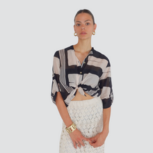 Carica l&#39;immagine nel visualizzatore di Gallery, Haveone camicia coreana manica cort a100% viscosa Art CMA-N435
